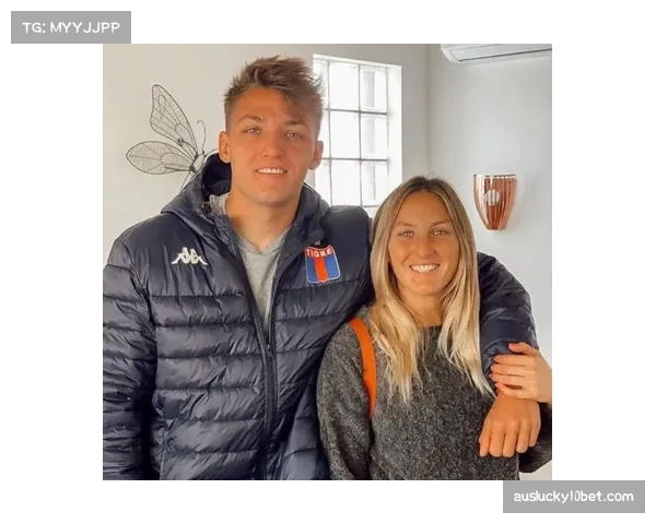 雷特吉获上赛季金靴，亚特兰大锋线仰仗其进球