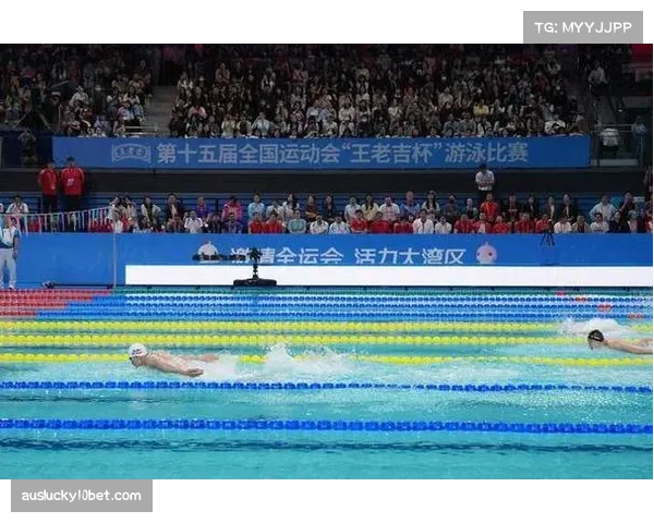 游泳男子4x100米混合泳接力决赛湖北队夺冠 浙江队女子组称雄